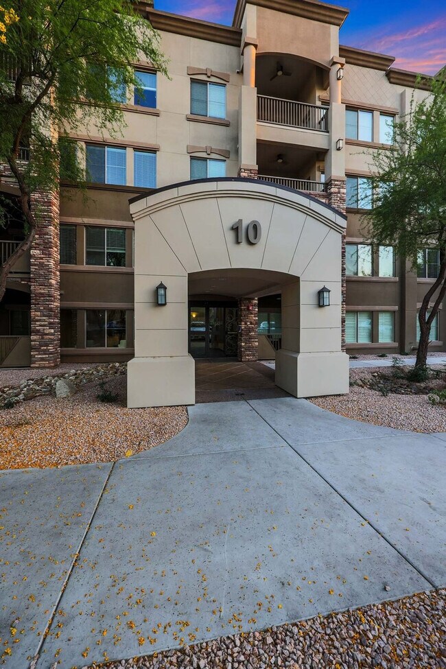 5450 E Deer Valley Dr Unit ID1255452P, Phoenix, AZ 85054
