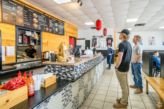 The Red Sun Restaurant in Frances-Stones Crossing is a perfect selection for lunch.