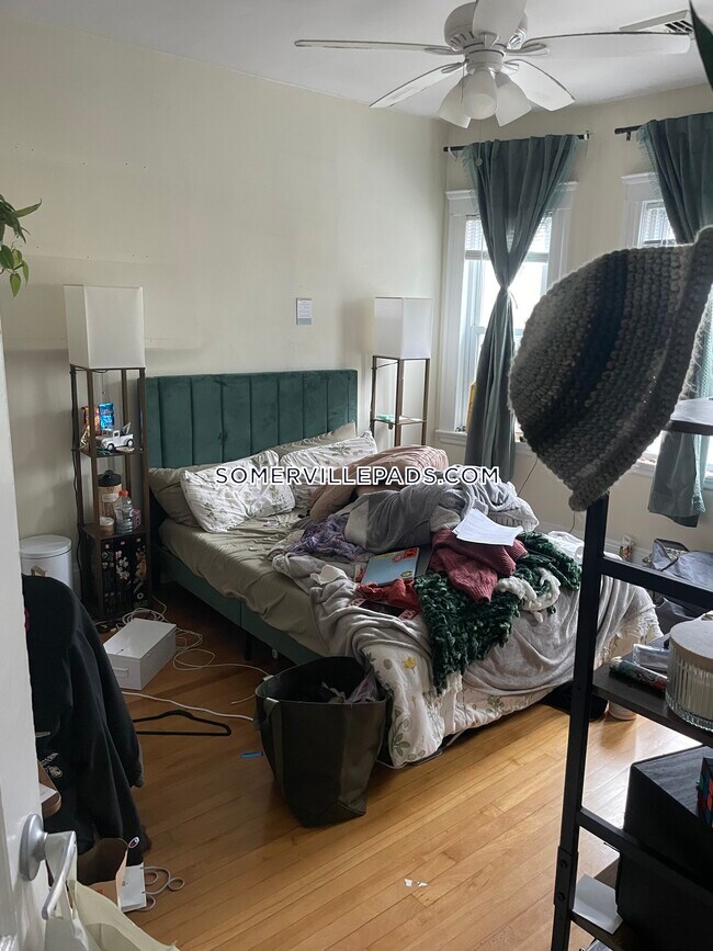168 Alewife Brook Pkwy, Somerville, MA 02144