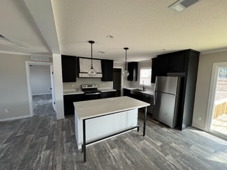 238 Patriot Ln, Collinston, LA 71229