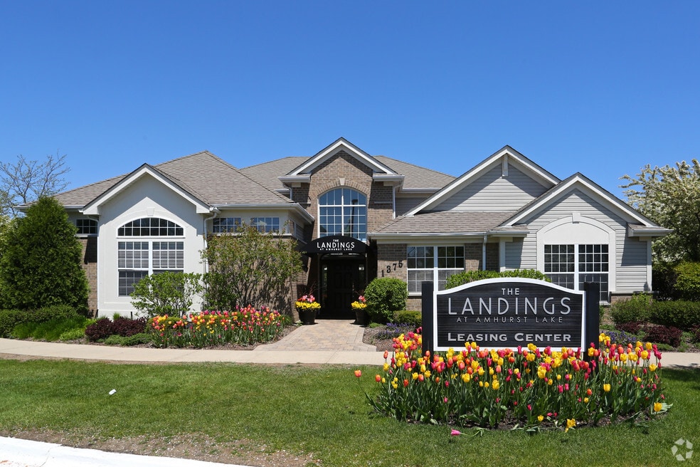 Landings at Amhurst Lake, Waukegan, IL 60085 - photo 1