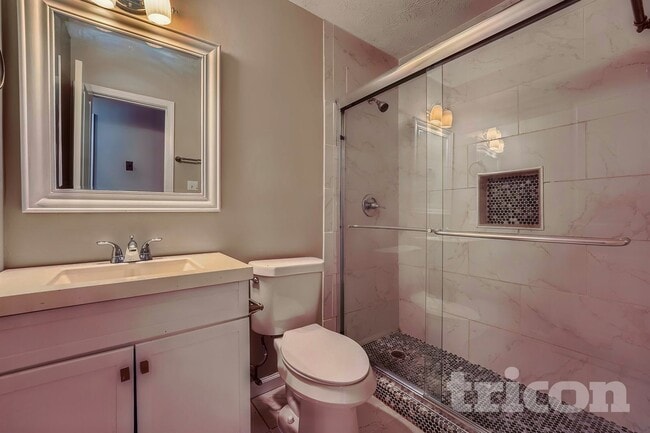 438 Russell Rd, Lawrenceville, GA 30043 - photo 3