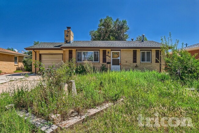 432 28th Ave Ct, Greeley, CO 80634 - photo 2