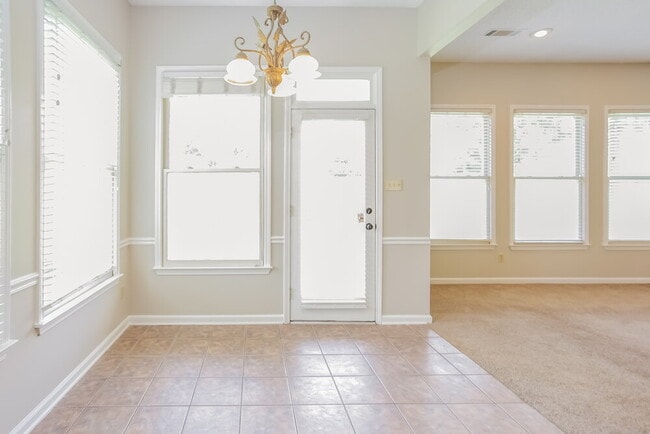 8818 Lybrook Cove E, Cordova, TN 38016 - photo 3