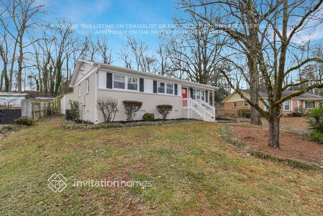 4829 Westridge Dr, Charlotte, NC 28208 - photo 2