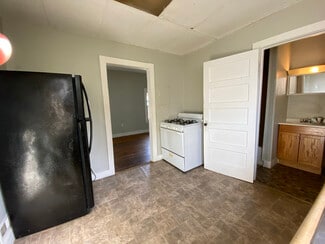 49 E 9th St Unit 1, Oswego, NY 13126