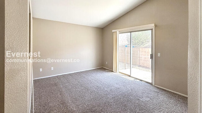 1081 Overture Dr, Las Vegas, NV 89123 - photo 4