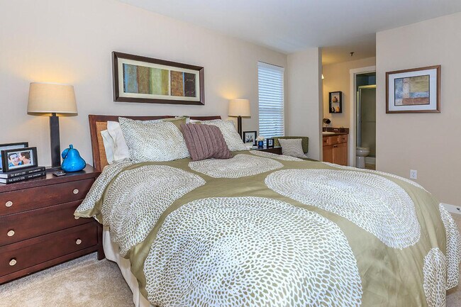 Peloton Apartments, Redmond, WA 98052 - photo 6