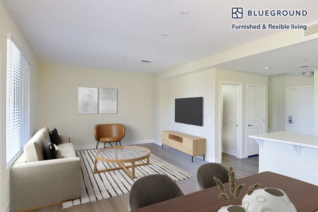 701 Breeze Hill Rd unit FL3-ID718A, Vista, CA 92081 - photo 2