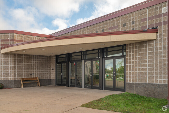 The main entrance of Viking Middle School.