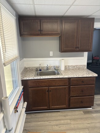 342 2nd Ave Unit On bus line, Troy, NY 12182