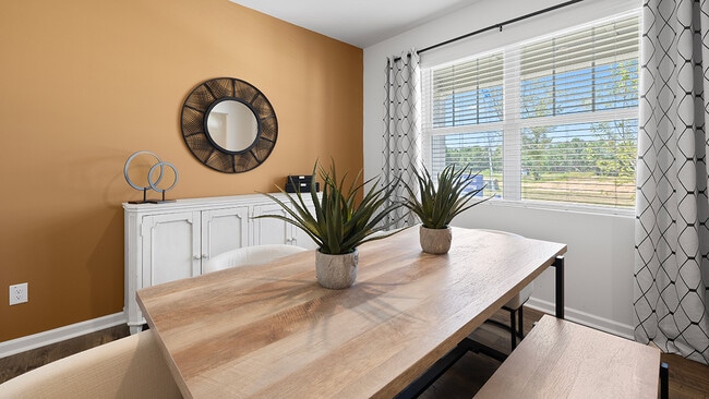 5541 Donamire Way, Fairburn, GA 30213 - photo 4