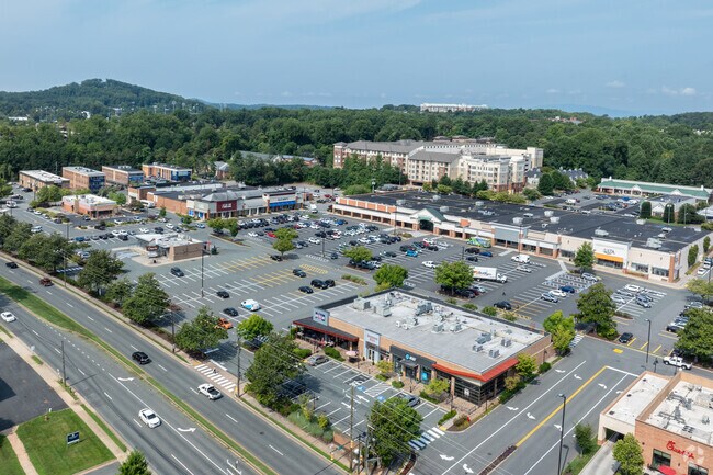 Barracks Road Shopping Center is located right near Barracks Rugby.
