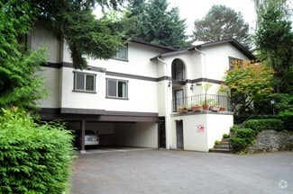 18117 Ave NE, Shoreline, WA 98155