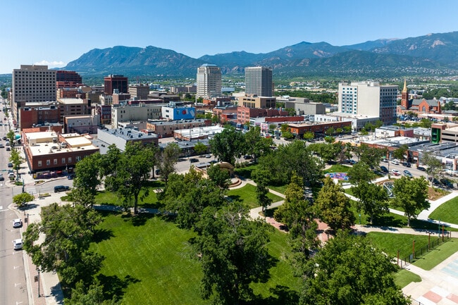 Old North End Neighborhood is close to Highway 25 and Downtown Colorado Springs.