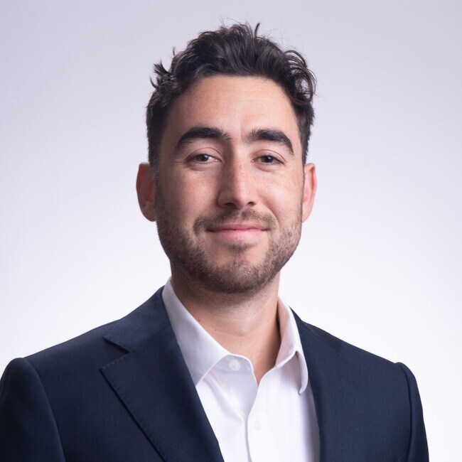 Agent Photo