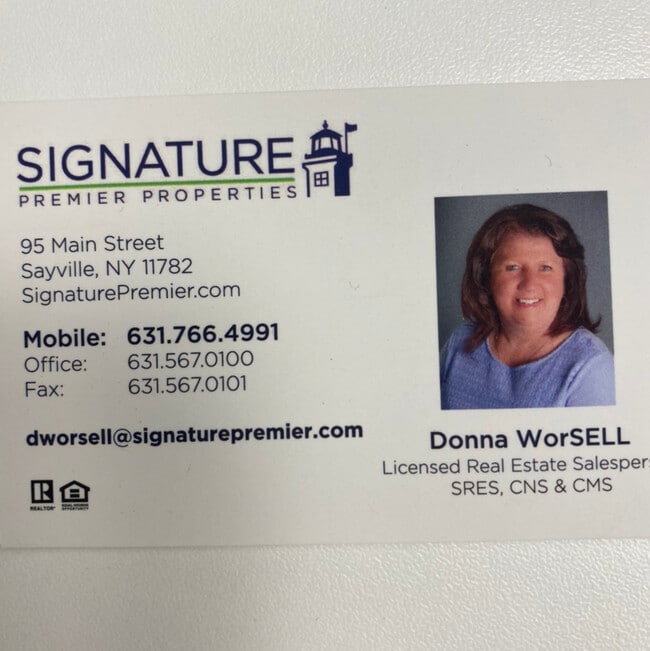 Agent Photo