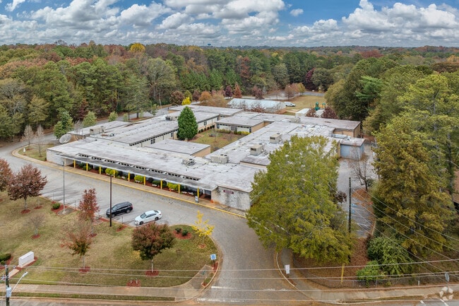 Kelley Lake Elementary School scores a C- according to Niche.