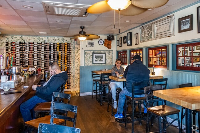 Enjoy authentic Cuban food at Rincon Criollo in Huntington Station