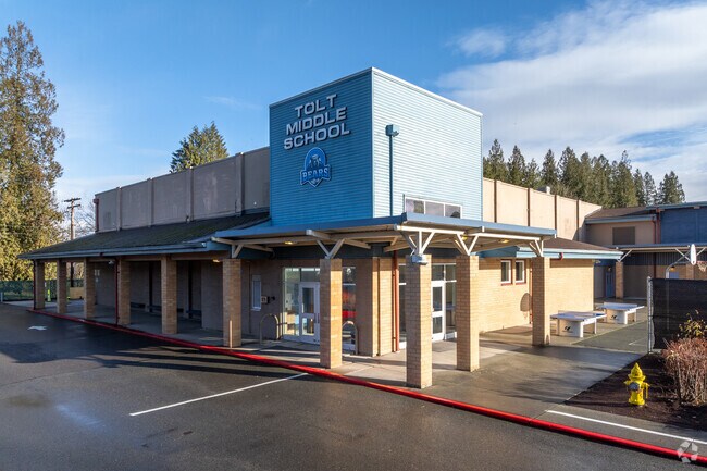 Tolt Middle School building.