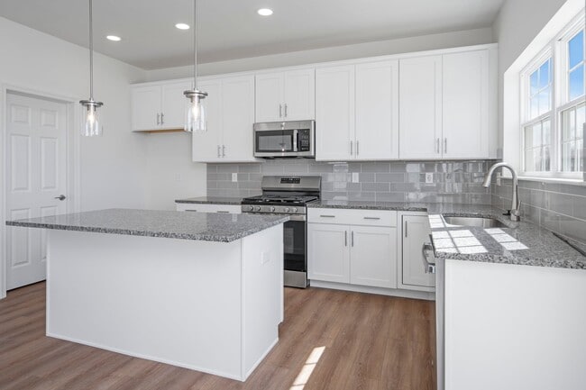 387 Long Run Rd, Drums, PA 18222 - photo 6