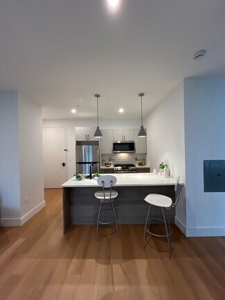543 Martin Luther King jr Dr, Jersey City, NJ 07304