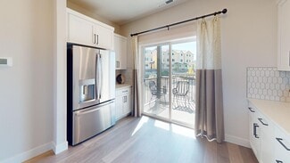 15157 NW Rosina Ln, Portland, OR 97229