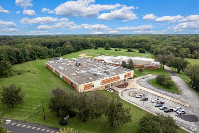 Student-Teacher ratio at Klinger Middle School is 12-1.