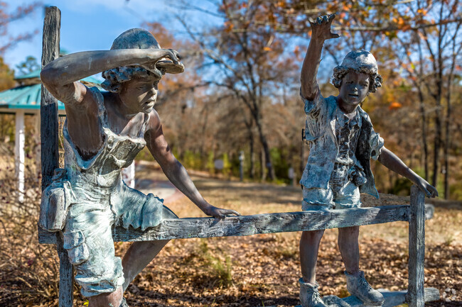 You can enjoy the many public art sculptures at Stevens Park in Kershaw.