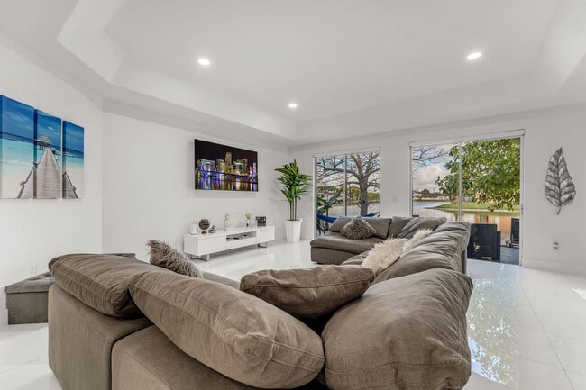 1205 SW 146th Ct unit ID1366619P, Miami, FL 33184 - photo 2