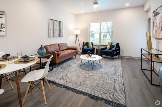 1 bed, 1 bath, 733 sq ft