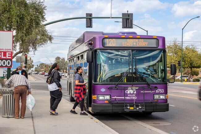 Public transportation is abundant in Temple.