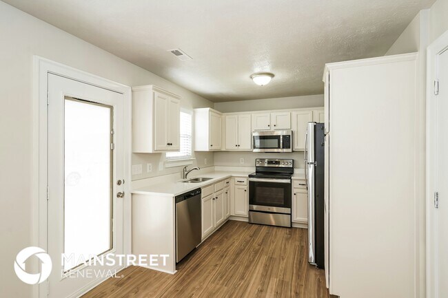 5755 Hartsville Pike, Lebanon, TN 37087 - photo 4