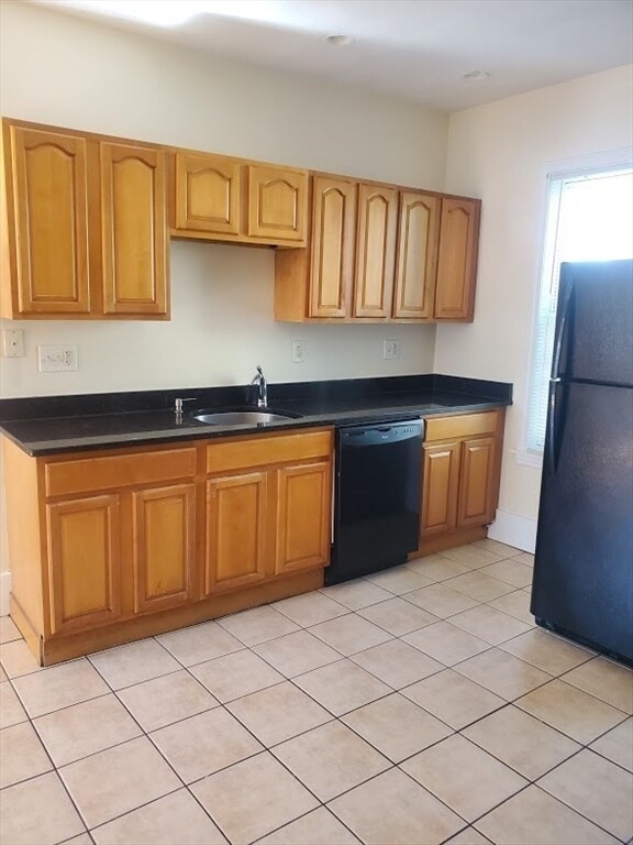 12 Gayland St unit 12 Gayland, Dorchester, MA 02125 - photo 1