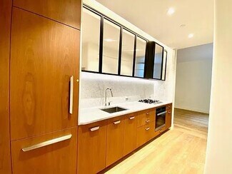 110 Charlton St Unit 5E, New York, NY 10014