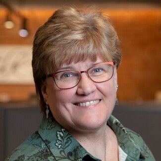 Darlene Carr