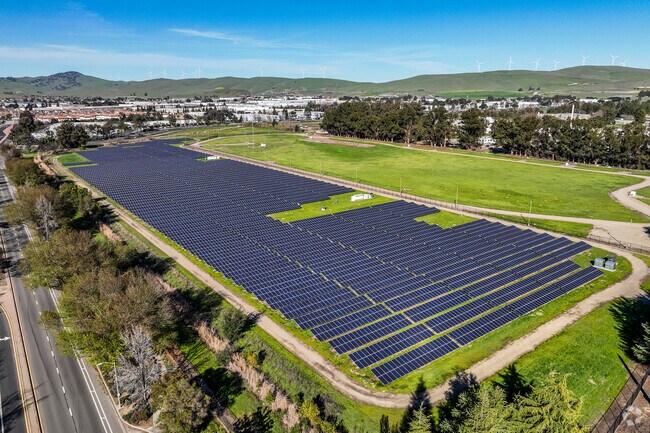 The Lawrence Livermore National Laboratory has a large solar farm in Wagner Farms.