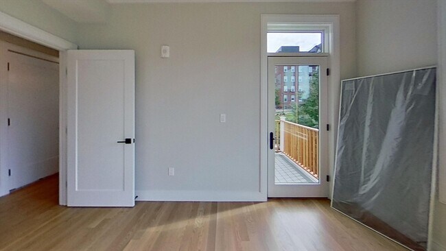 104 Warren St unit 3, Brighton, MA 02135 - photo 4