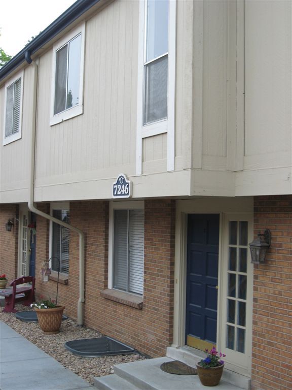 7246 S Xenia Cir, Centennial, CO 80112