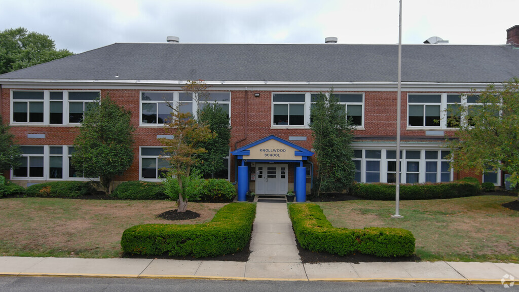 Welcome to Knollwood School located in Fair Haven, NJ.