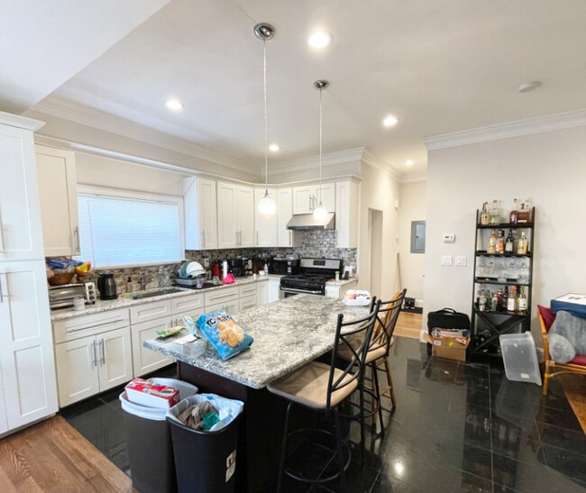 32 Sumner St unit 1, Boston, MA 02125 - photo 2