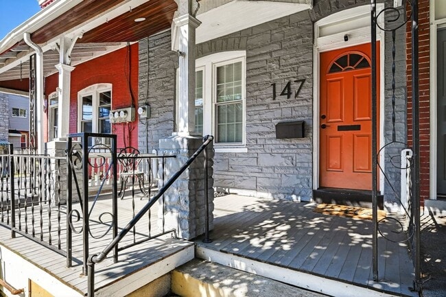 147 E Liberty St, Lancaster, PA 17602 - photo 3