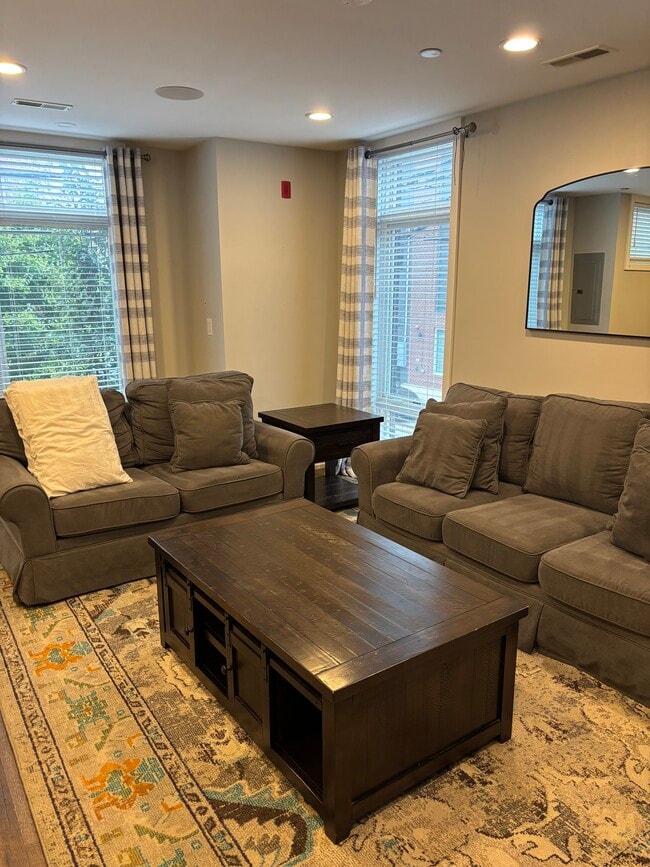 769 N Uber St unit B, Philadelphia, PA 19130 - photo 2