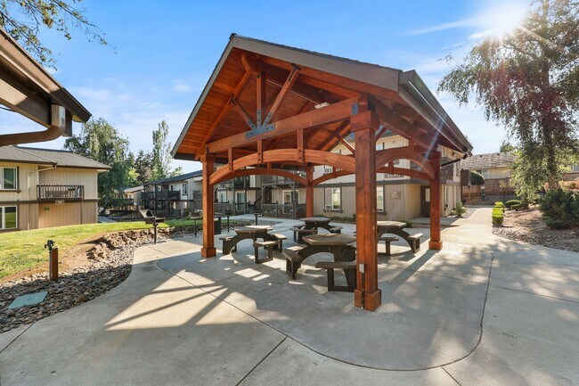 Rolling Creek, Vancouver, WA 98665 - photo 6