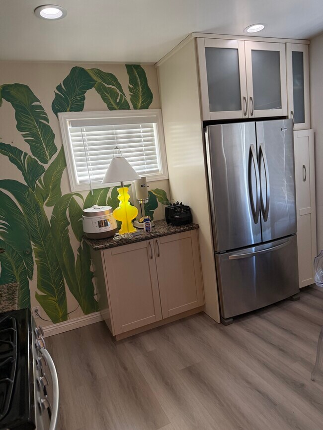 11068 Plainview Ave, Tujunga, CA 91042 - photo 4