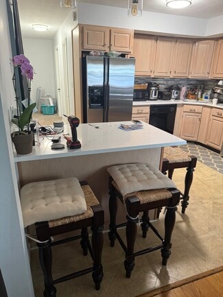 921 Milford Point Rd Unit 203-892-0260, Milford, CT 06460