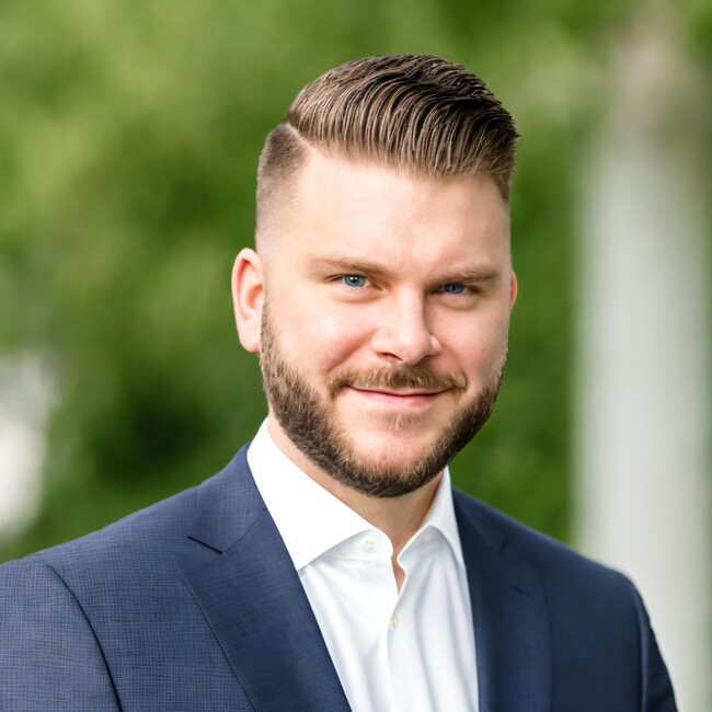Agent Photo