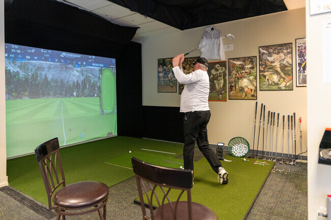 Golf Lab offers lessons within the East Central neighborhood.