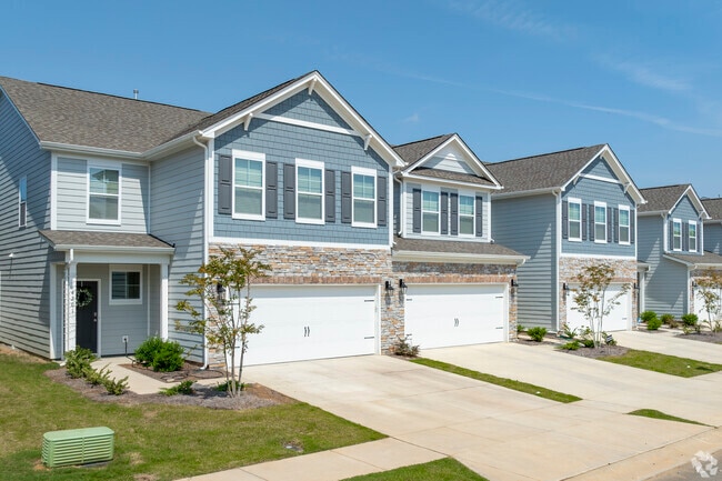 Townhomes and condos bring more affordable ownership options to Lake Norman of Catawba.