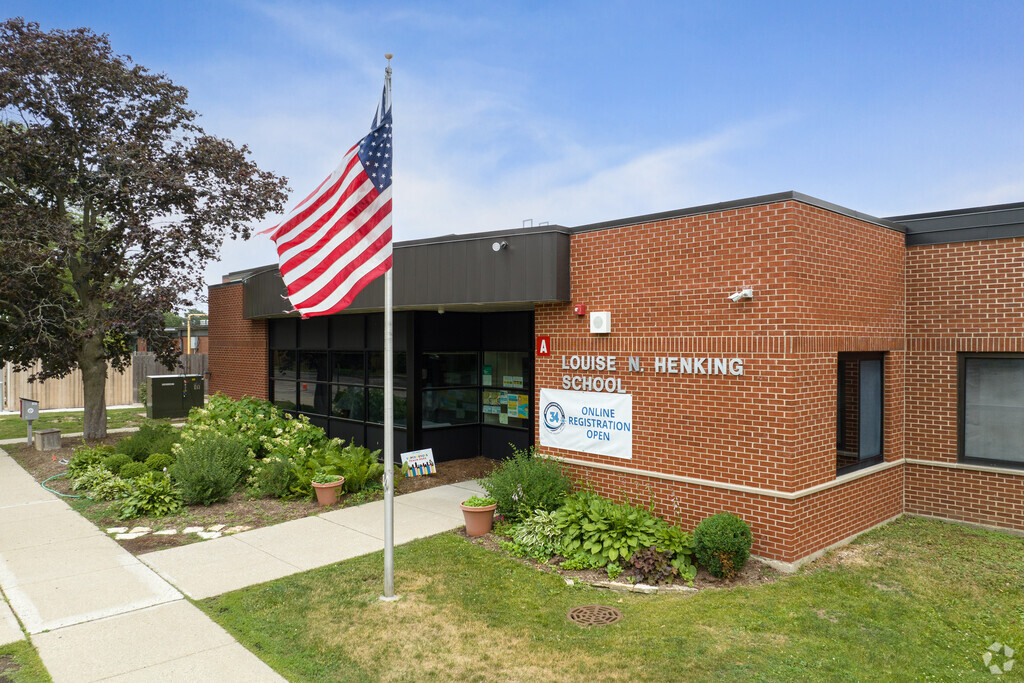 Henking Elementary School is a public school located in Glenview, Illinois.